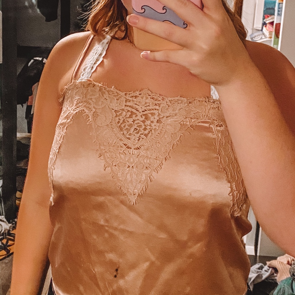 lace tank